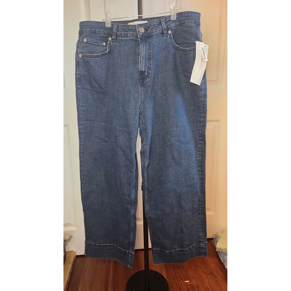 Amazon Essentials Women Wide Leg Crop Jeans Medium Wash‎ Size 14 NWT